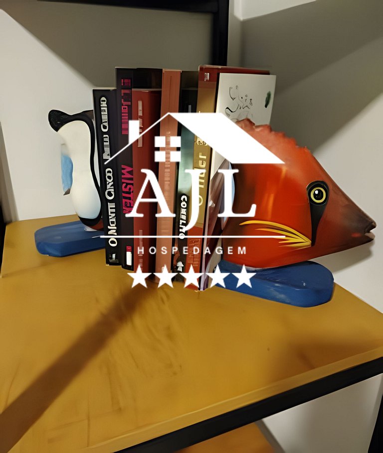 Casa 2 quartos 2 BWC, ar cond, garag cobert, churr