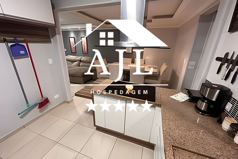 Casa 2 quartos 2 BWC, ar cond, garag cobert, churr