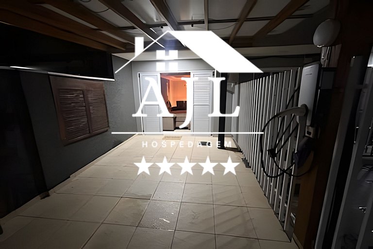 Casa 2 quartos 2 BWC, ar cond, garag cobert, churr