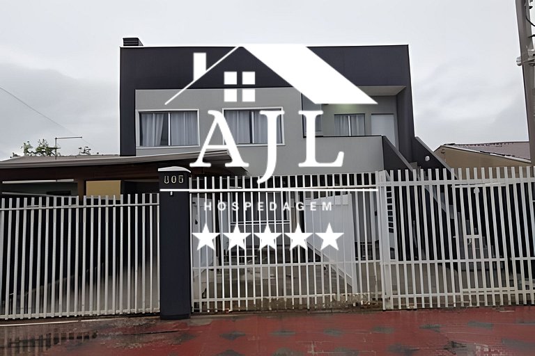 Casa 2 quartos 2 BWC, ar cond, garag cobert, churr