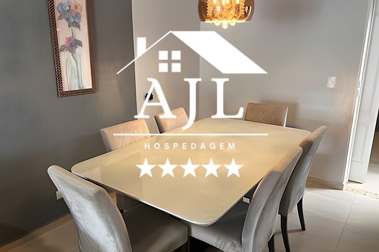 Casa 2 quartos 2 BWC, ar cond, garag cobert, churr