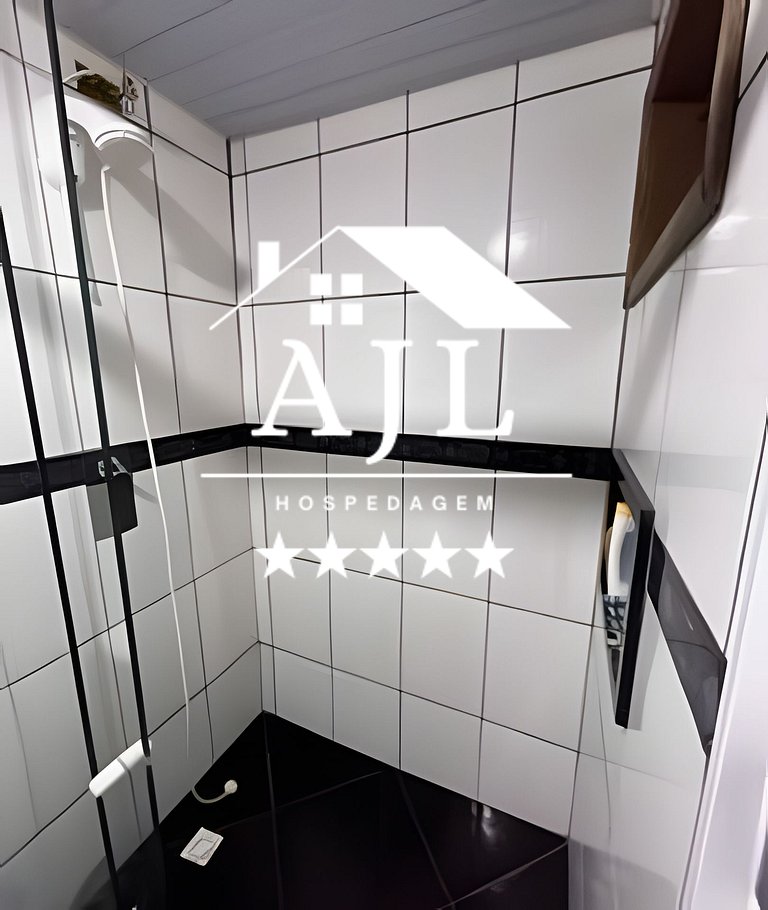 Casa na praia com piscina: retiro dos artistas