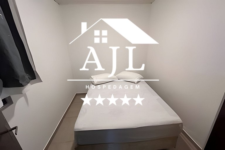 Casa na praia com piscina: retiro dos artistas