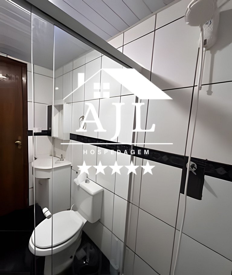 Casa na praia com piscina: retiro dos artistas