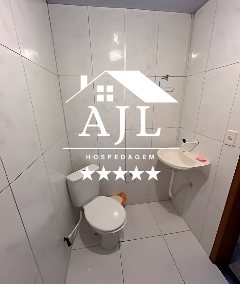 Casa na praia com piscina: retiro dos artistas