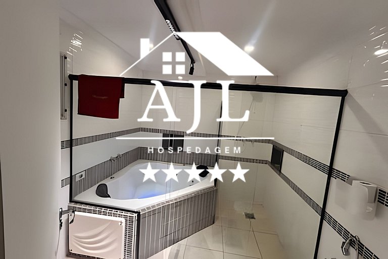 Casa 2 quartos hidromassagem, ar cond, churrasque