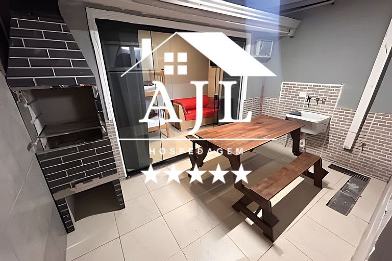 Casa 2 quartos hidromassagem, ar cond, churrasque