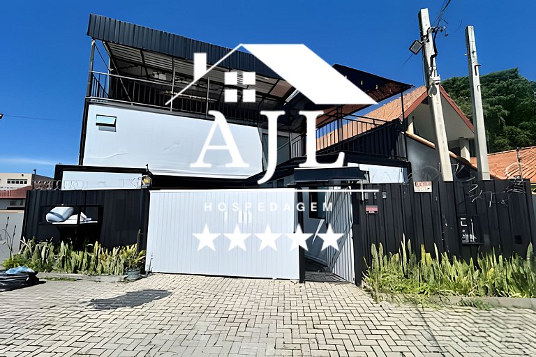 12- Kitnet Container climatizada